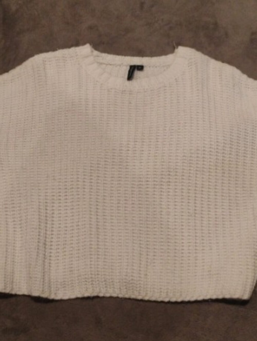 Moon & Madison Cream Open Knit Cropped Sweater Long Sleeve White - M
